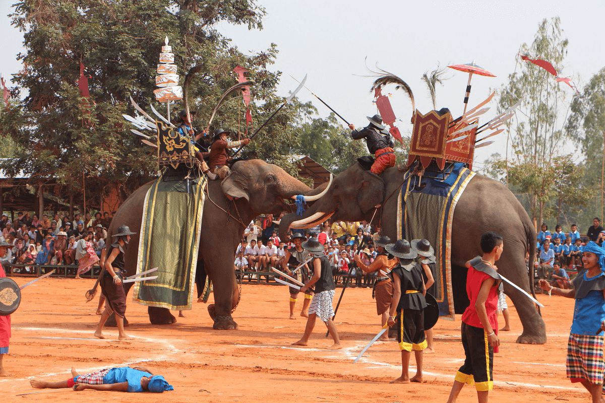 Jour du Duel des éléphants en Thaïlande